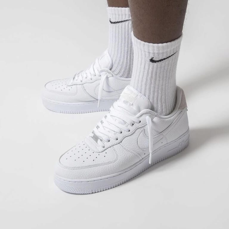 Nike Air Force 1 '07 White Unisex – On-Foot Look Showcasing Classic Streetwear Style
